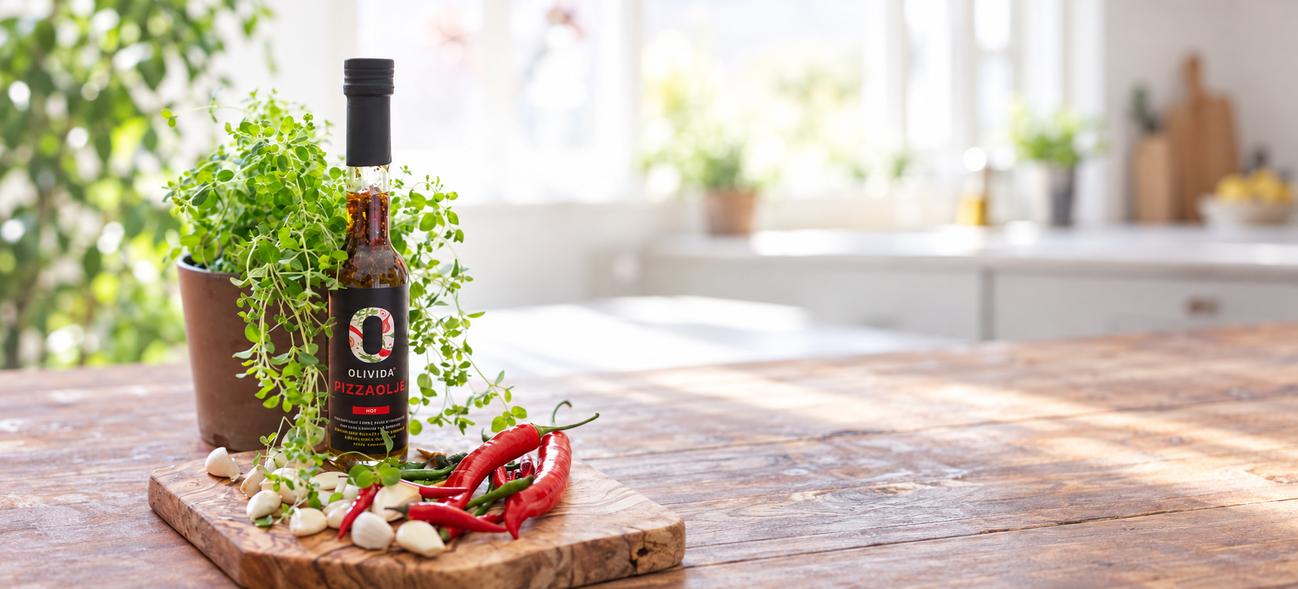Olivida pizzaolje med friske urter, chili og hvitløk